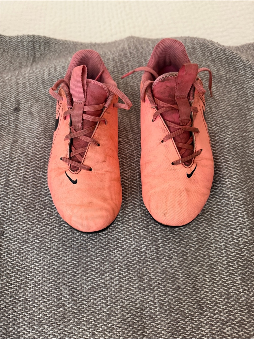 Nike Kid’s Coral Pink Athletic Shoes